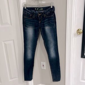 Express skinny leg stretchy jeans - Size 00
